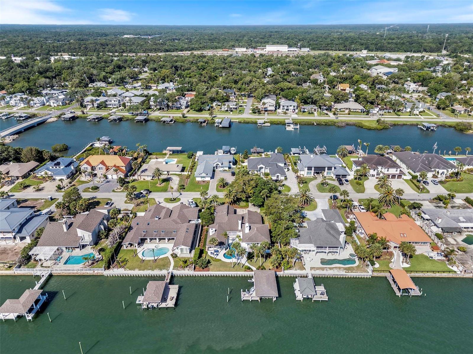 YACHT CLUB ISLAND ESTATES - Residential