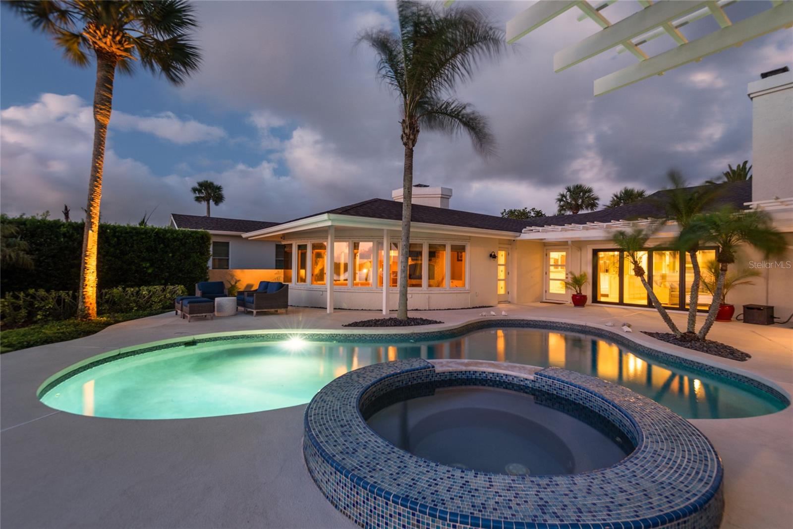 YACHT CLUB ISLAND ESTATES - Residential