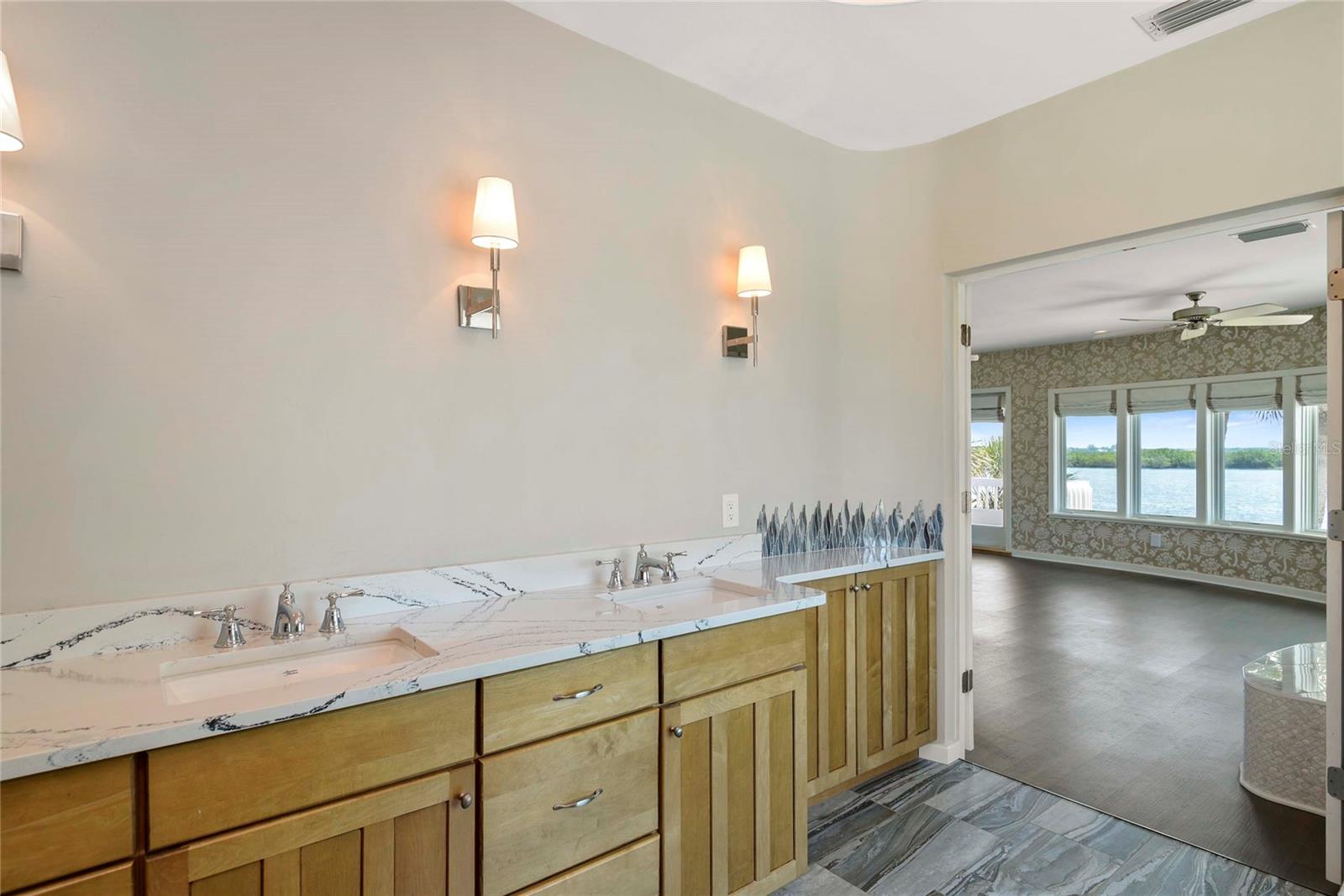 YACHT CLUB ISLAND ESTATES - Residential