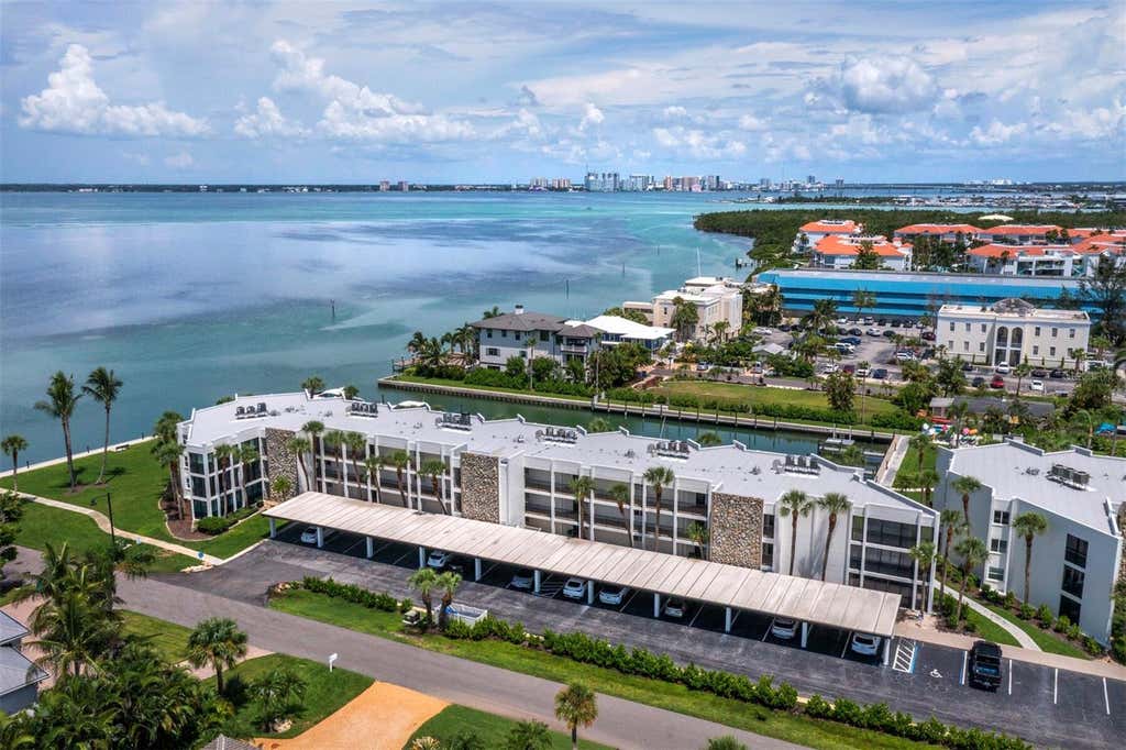 Photo of 448 Gulf Of Mexico Drive #A104, Longboat Key, FL 34228 (MLS # A4702393)