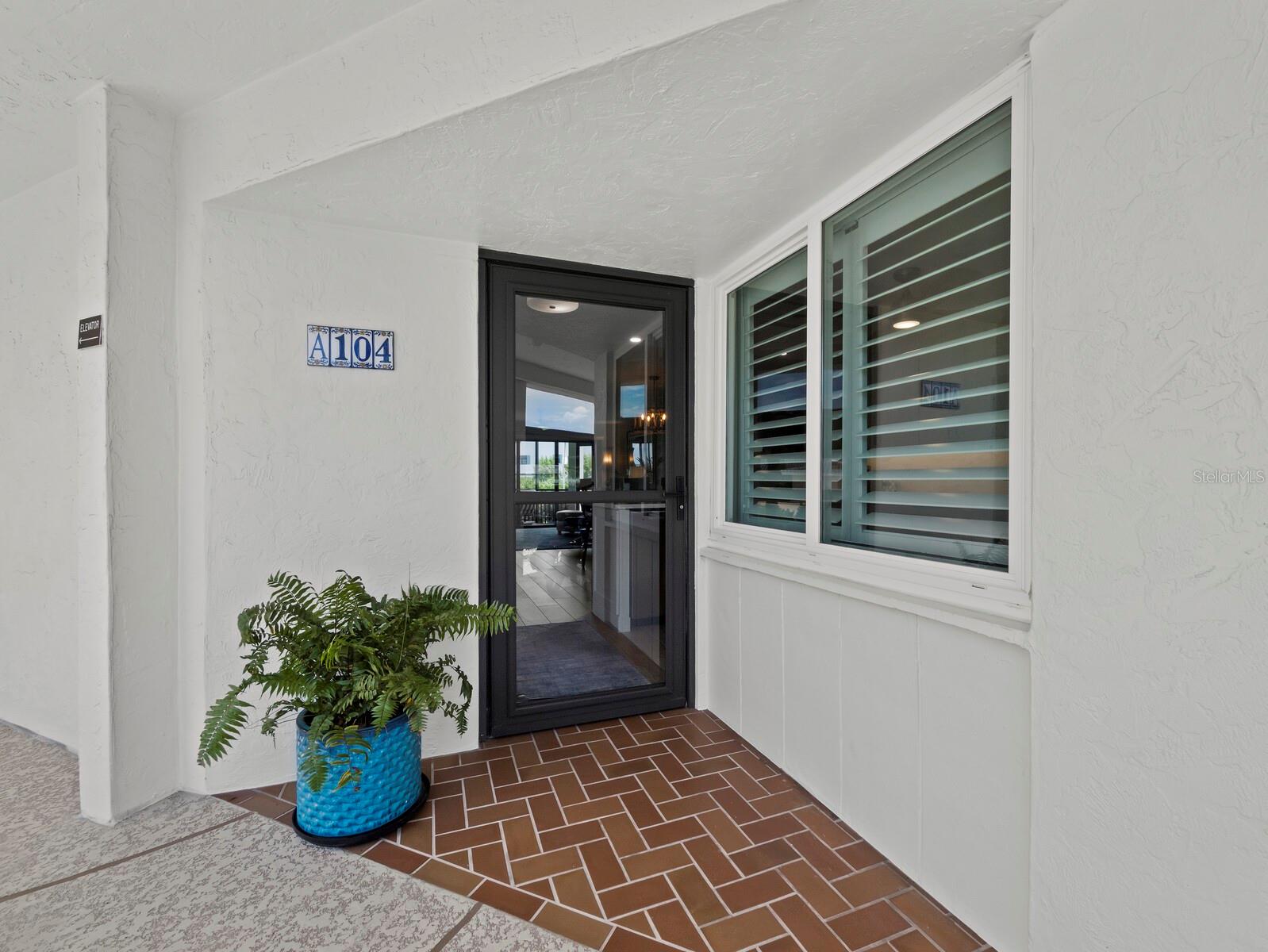 448 GULF OF MEXICO DRIVE A104