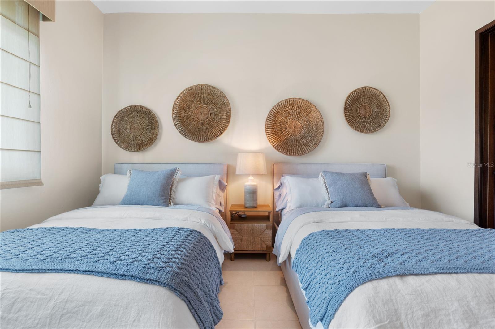 LAS VERANDAS CONDOMINIUM - Residential