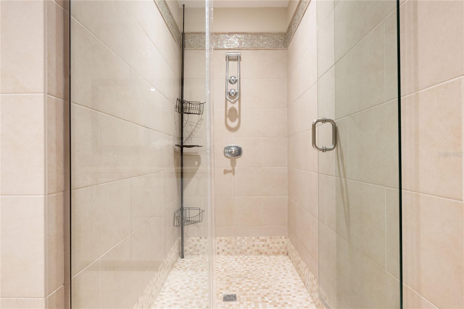 LAS VERANDAS CONDOMINIUM - Residential