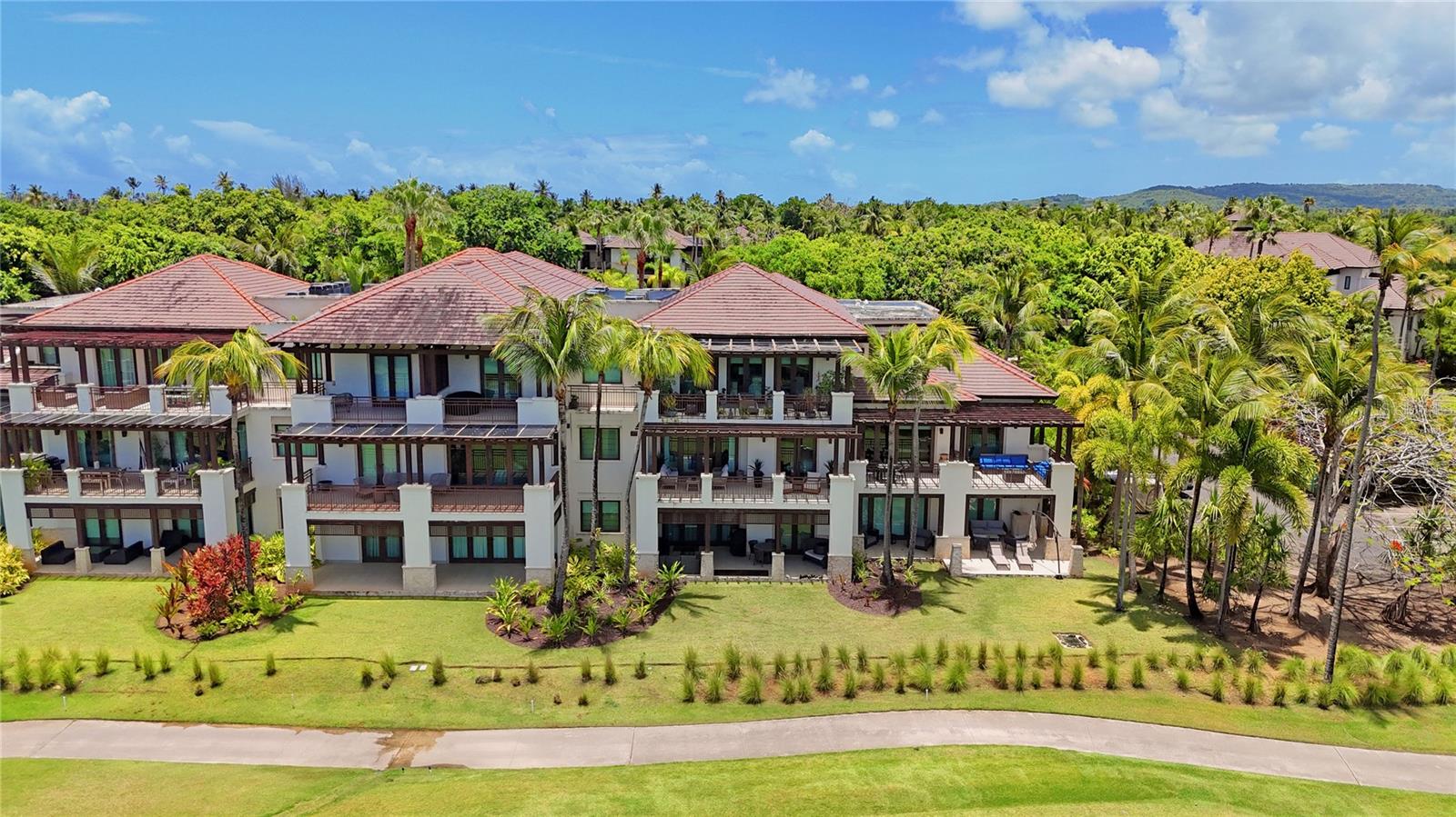 LAS VERANDAS CONDOMINIUM - Residential