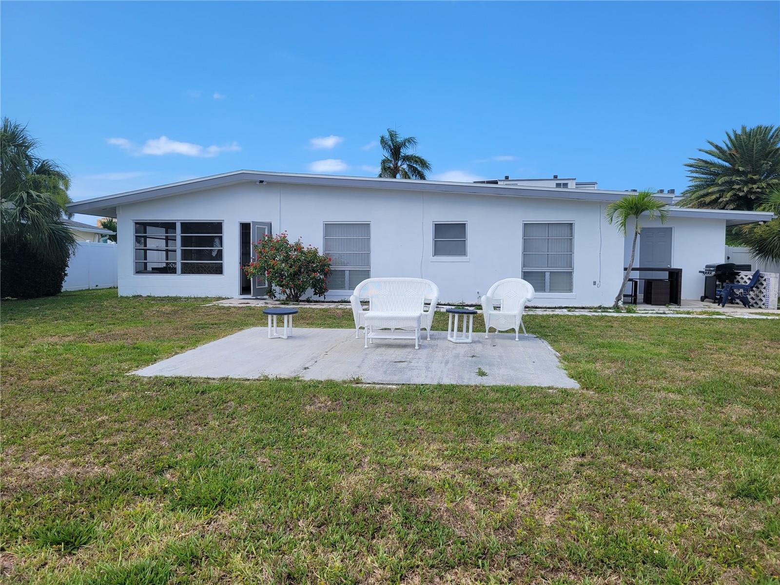 NORTH REDINGTON BEACH SEC A - Residential Lease