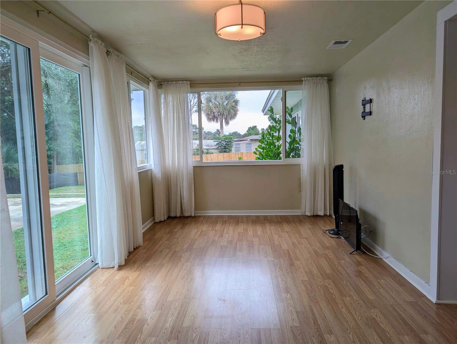 INVERNESS HIGHLANDS SOUTH - Residential