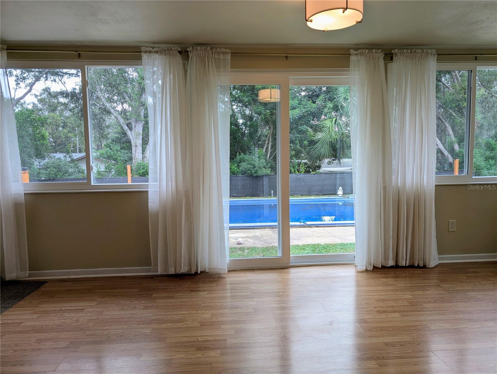 INVERNESS HIGHLANDS SOUTH - Residential