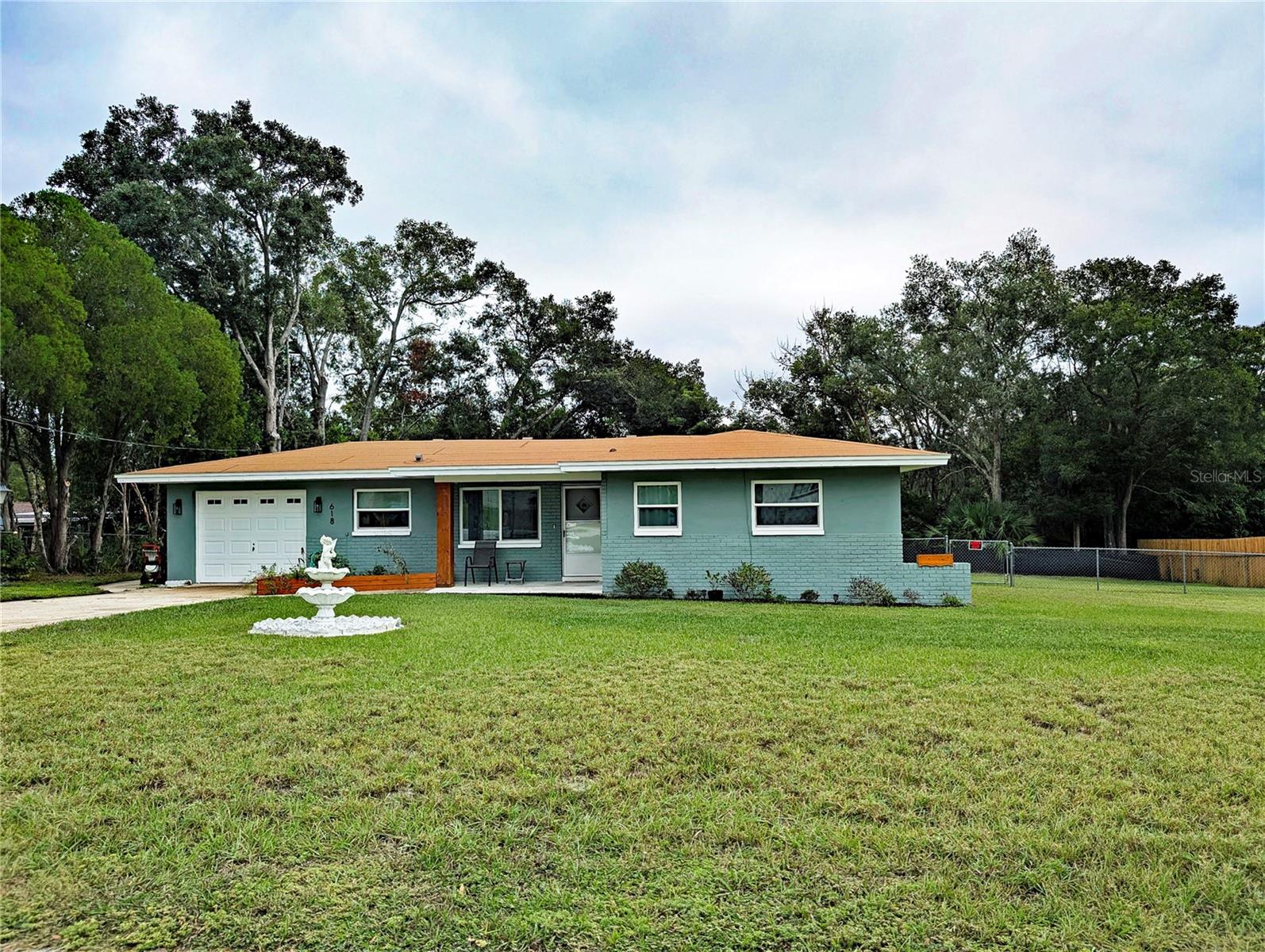 INVERNESS HIGHLANDS SOUTH - Residential