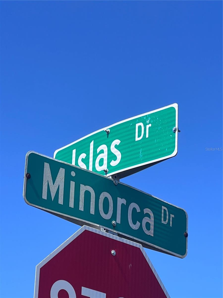 PUNTA GORDA ISLES SEC 16 - Land