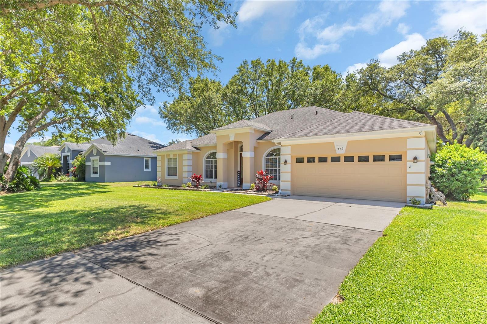 572 LANARKSHIRE PLACE
