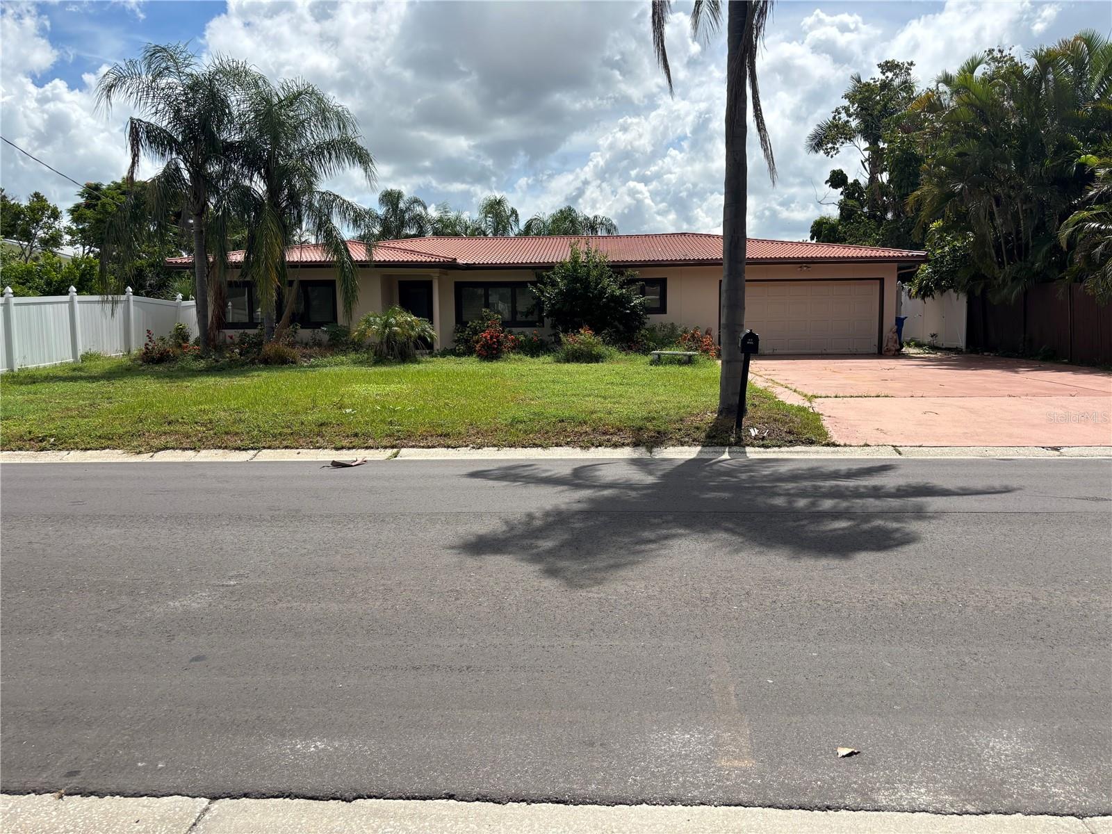 Beautiful waterfront lot is perfectly located in the heart of Tampa Bay. Home with 3 bedrooms, 2 bathrooms. This 2,261 sq ft. home is priced at lot/land value alone. The home is valued at more than what the asking price, however due to the first ever recent flood event, the price has been reduced by over $100,000 ?or so, that you may remodel it to your liking and have equity left over. You may restore this home to its former glory or build your brand new multi million dream home on this 8800 sq ft lot.? Home has many excellent features that include elegant crown molding, travertine flooring, beautiful window glasses throughout the house and newer AC.
Dana shores is a hidden gem of a neighborhood with no Home Owners Association rules/fees or CDD fees. This home is located in an ideal and centralized location in Tampa with convenient access to multiple cities in the bay area. within minutes of gulf, tennis, Tampa, International Airport, Interstate 275, Veteran's / Suncoast expressway, Courtney Campbell Causeway, International Plaza, Westshore Business District and Down Town Tampa, World-famous Gulf beaches, and much more. This home is a tear down due to Hurricane Helene and Termites but it can be restored and the roof is in good shape. This home is being offered in "as is" condition and is priced at land/lot value alone. As such, only serious and realistic offers will be considered. The price has already been reduced to avoid haggling. This home is not priced for flippers looking for a quick profit. Future home owners and long-term investors are welcome to view the home at their convenience. Access will be provided for anyone who wishes to enter.