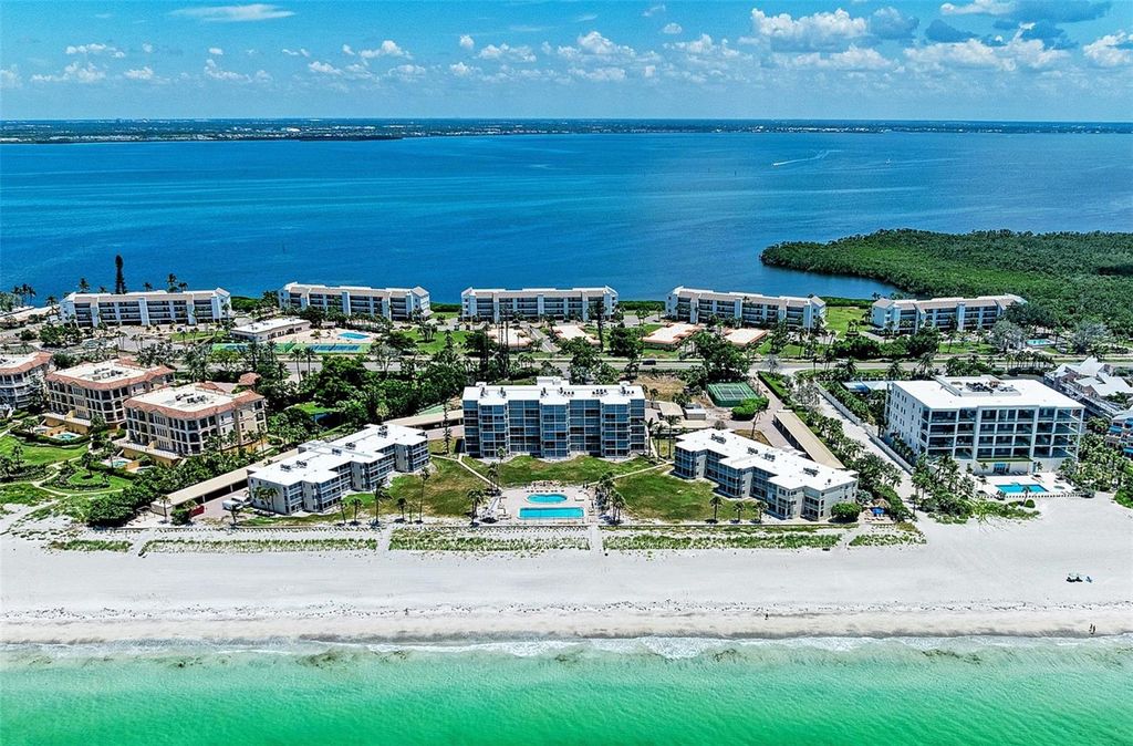 Photo of 4805 Gulf Of Mexico Drive #105, Longboat Key, FL 34228 (MLS # A4658276)