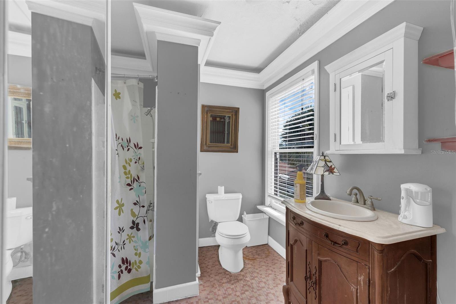 LT 02 & 03 SEC 09-15-33 - Residential