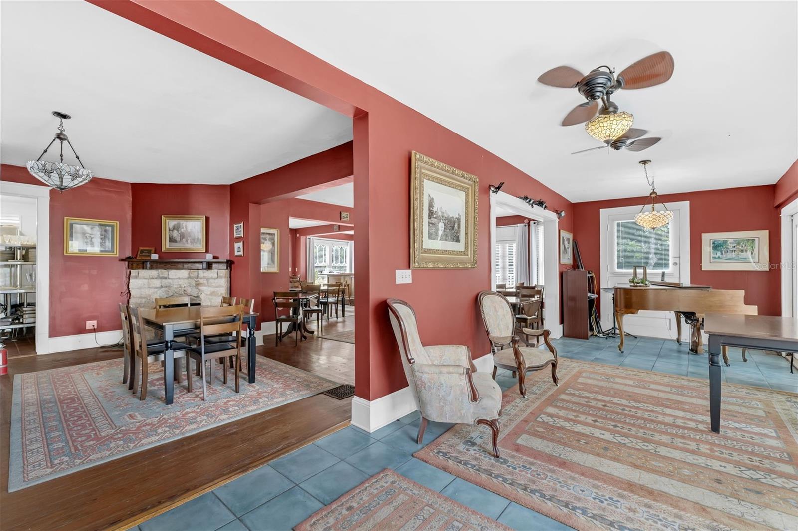 LT 02 & 03 SEC 09-15-33 - Residential