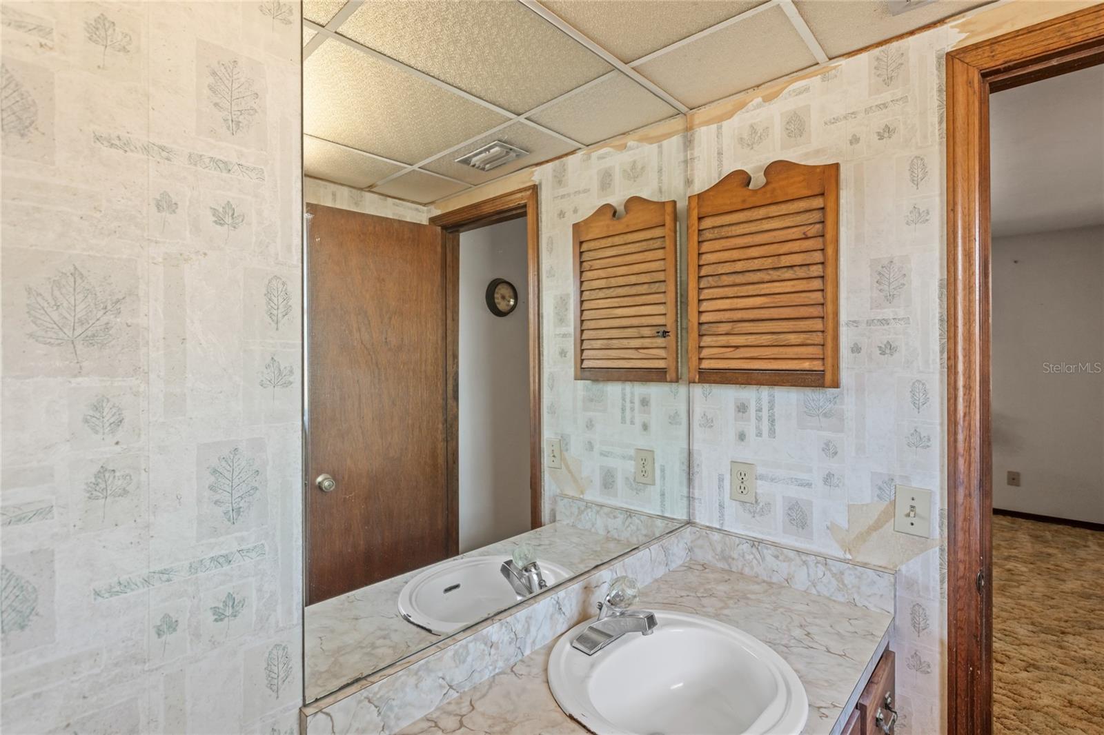 METES AND BOUNDS - Residential