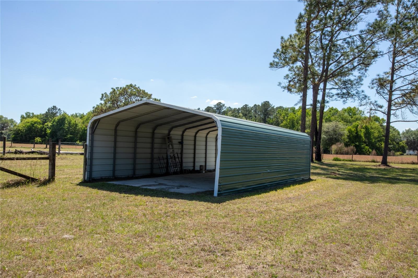 METES AND BOUNDS - Residential