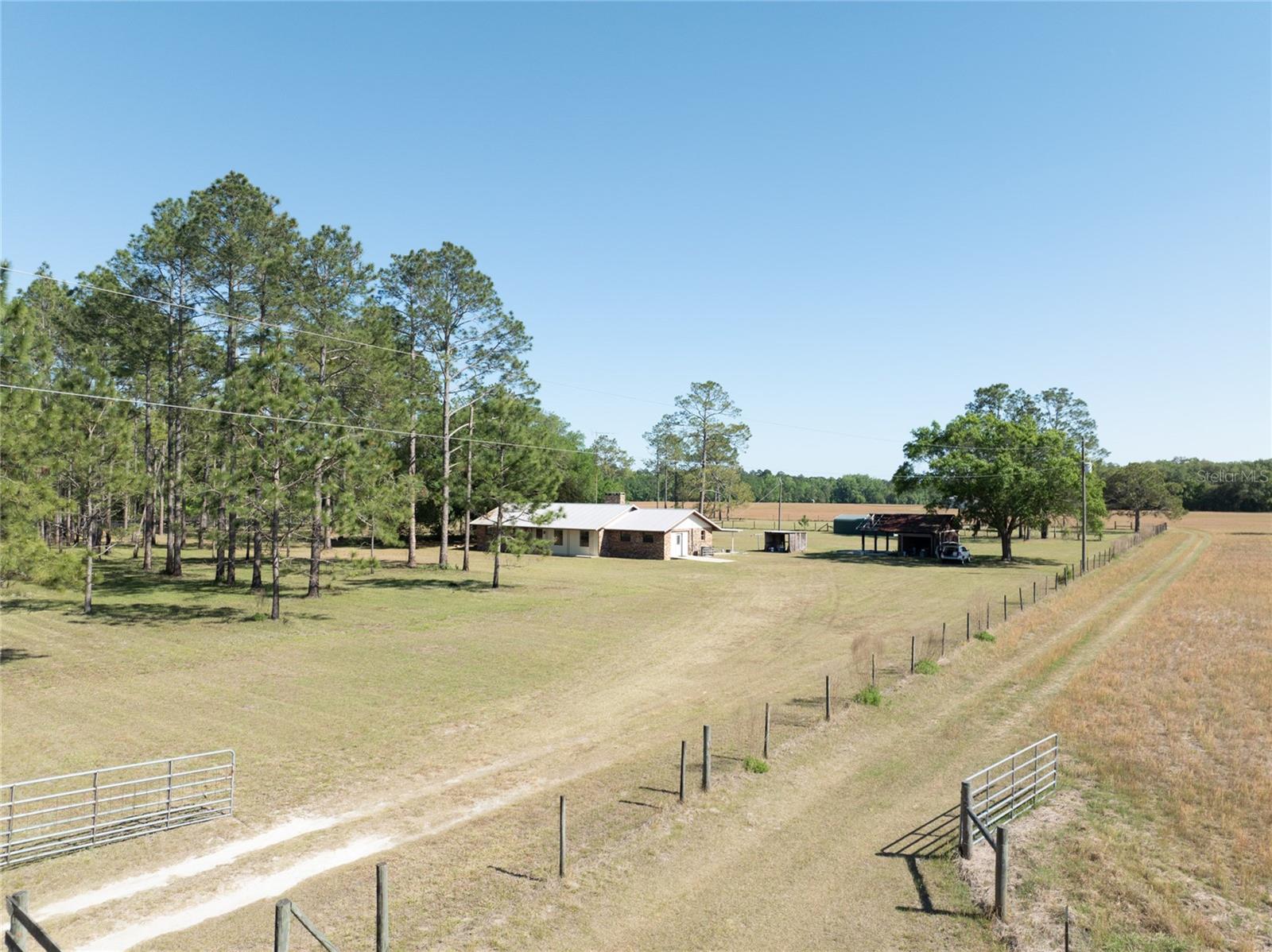 METES AND BOUNDS - Residential