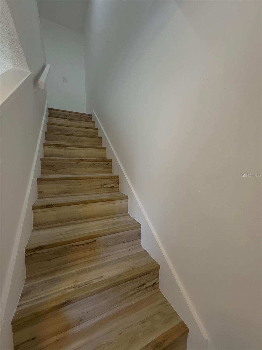 CAMBRIDGE CIRCLE - Residential Lease