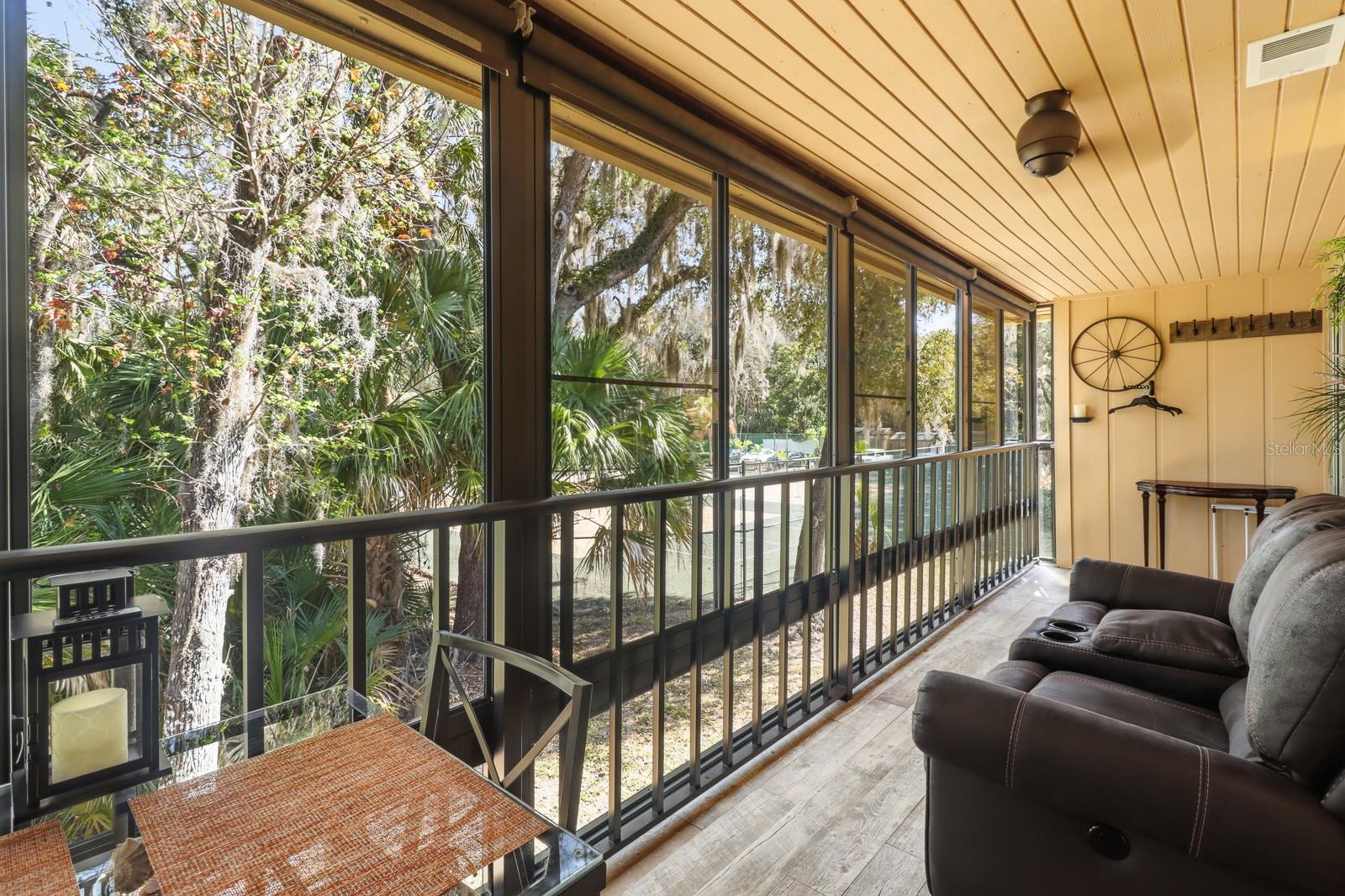 LAKESIDE CONDO APTS - Residential