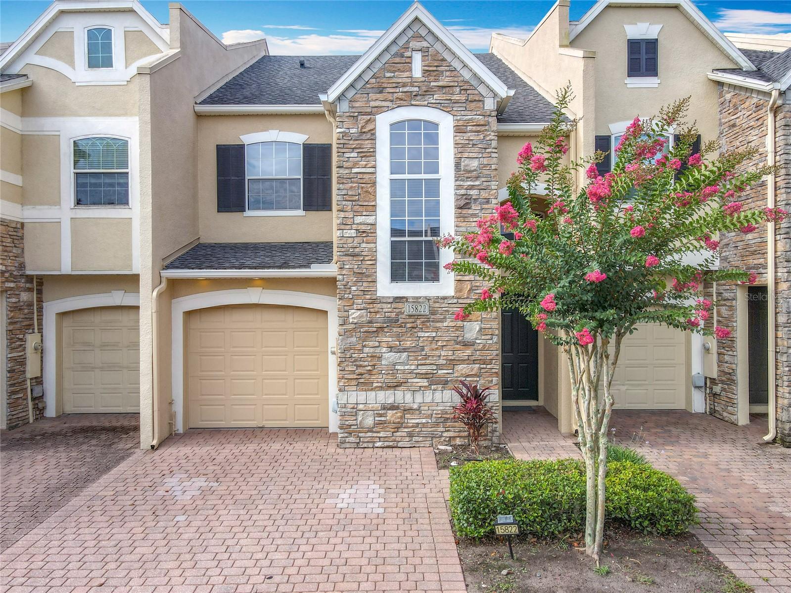 15822 WOODLAND SPRING COURT