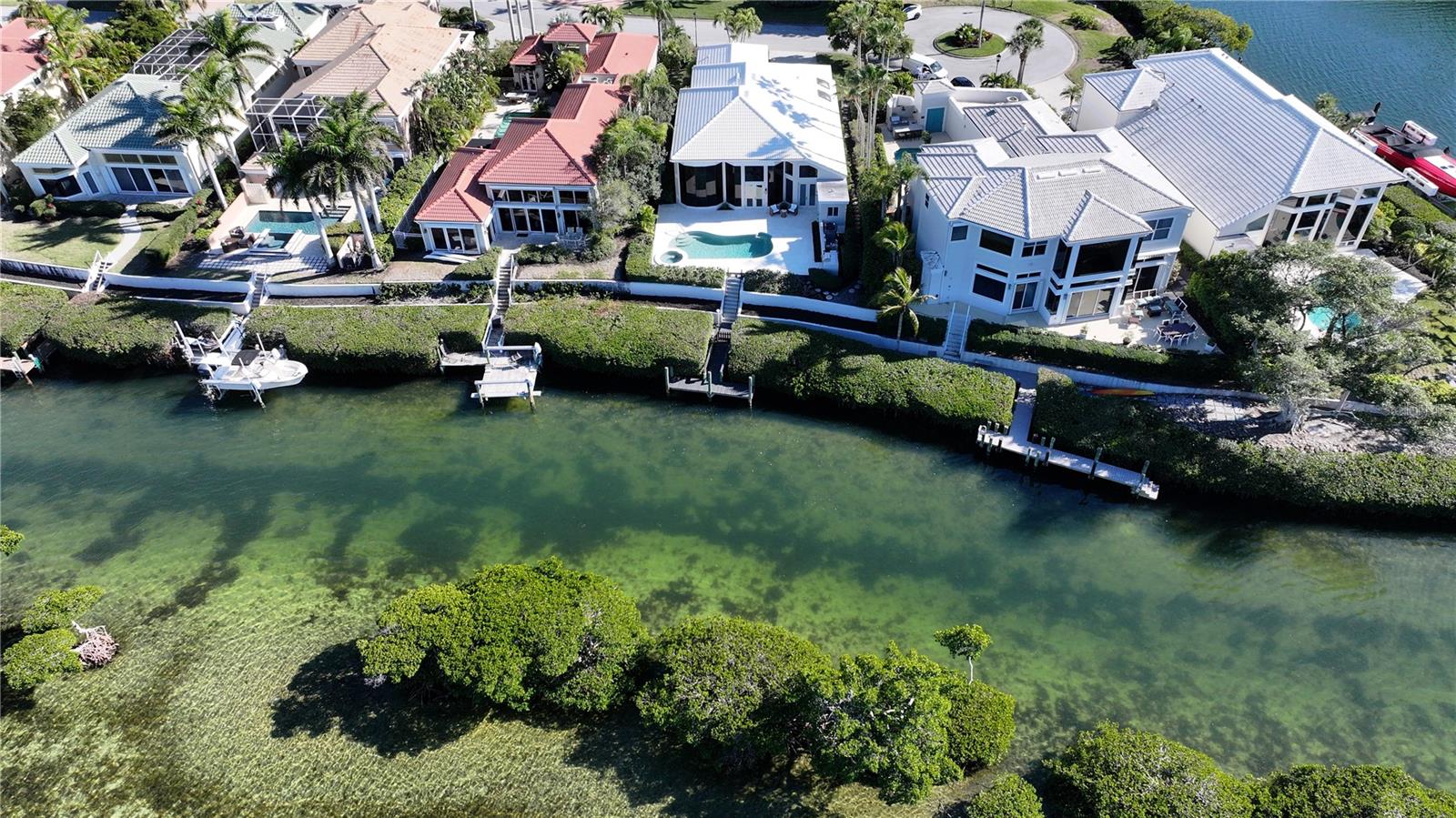 QUEENS HARBOUR - Residential