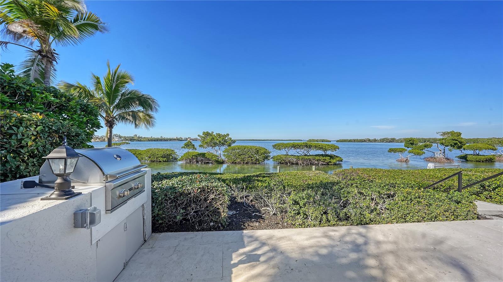 QUEENS HARBOUR - Residential