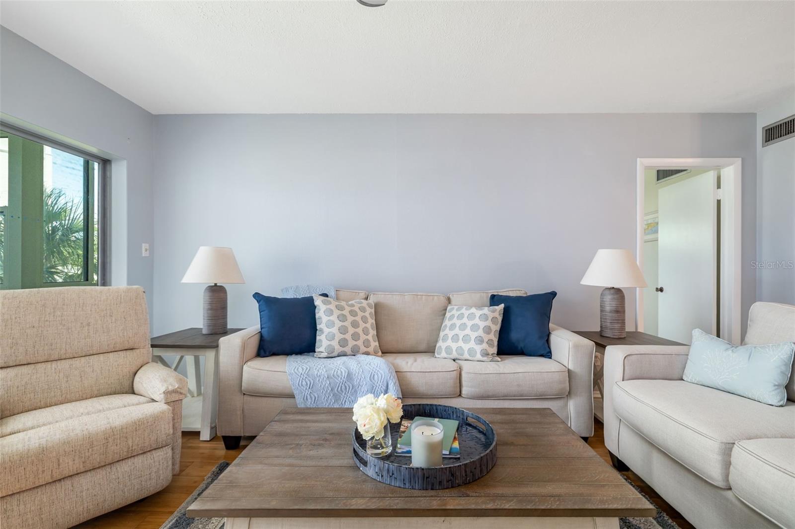 LIDO HARBOUR SOUTH - Residential