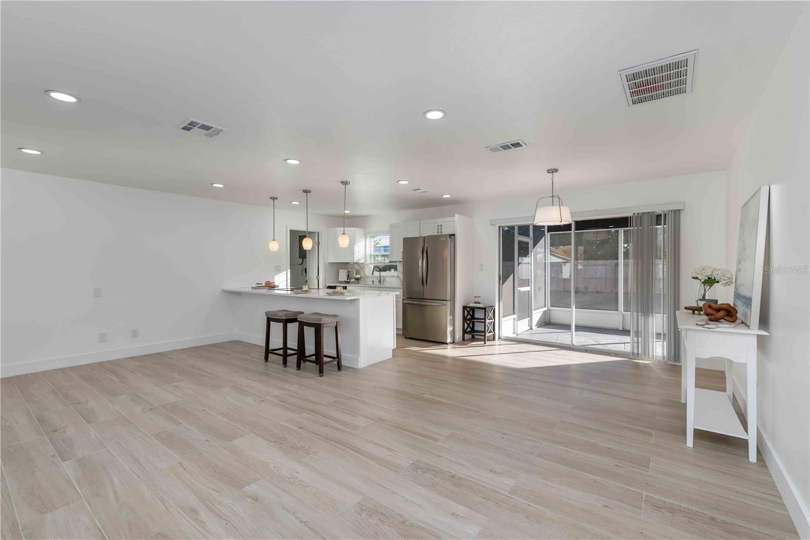 VENICE EAST SEC 1 - Residential