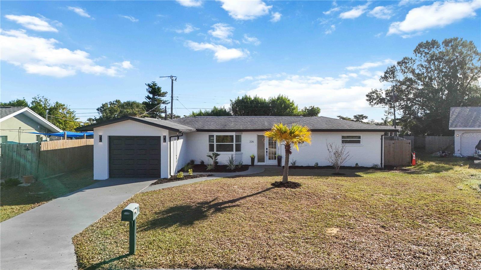 VENICE EAST SEC 1 - Residential