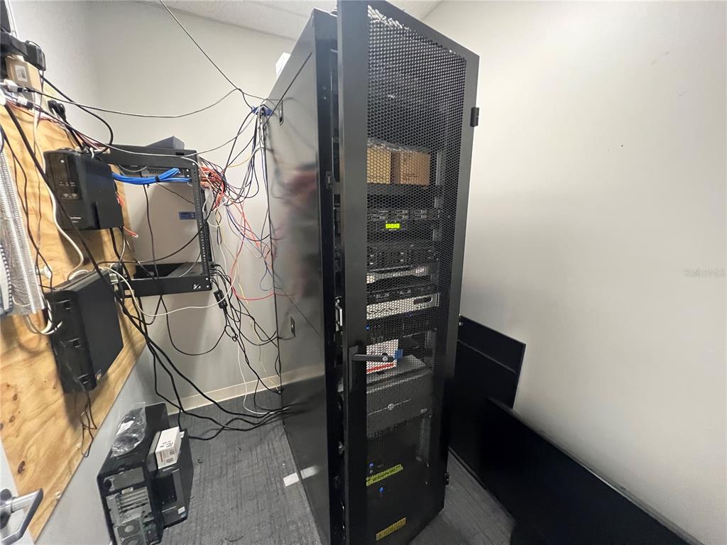 SOUTHLAND - Commercial Sale