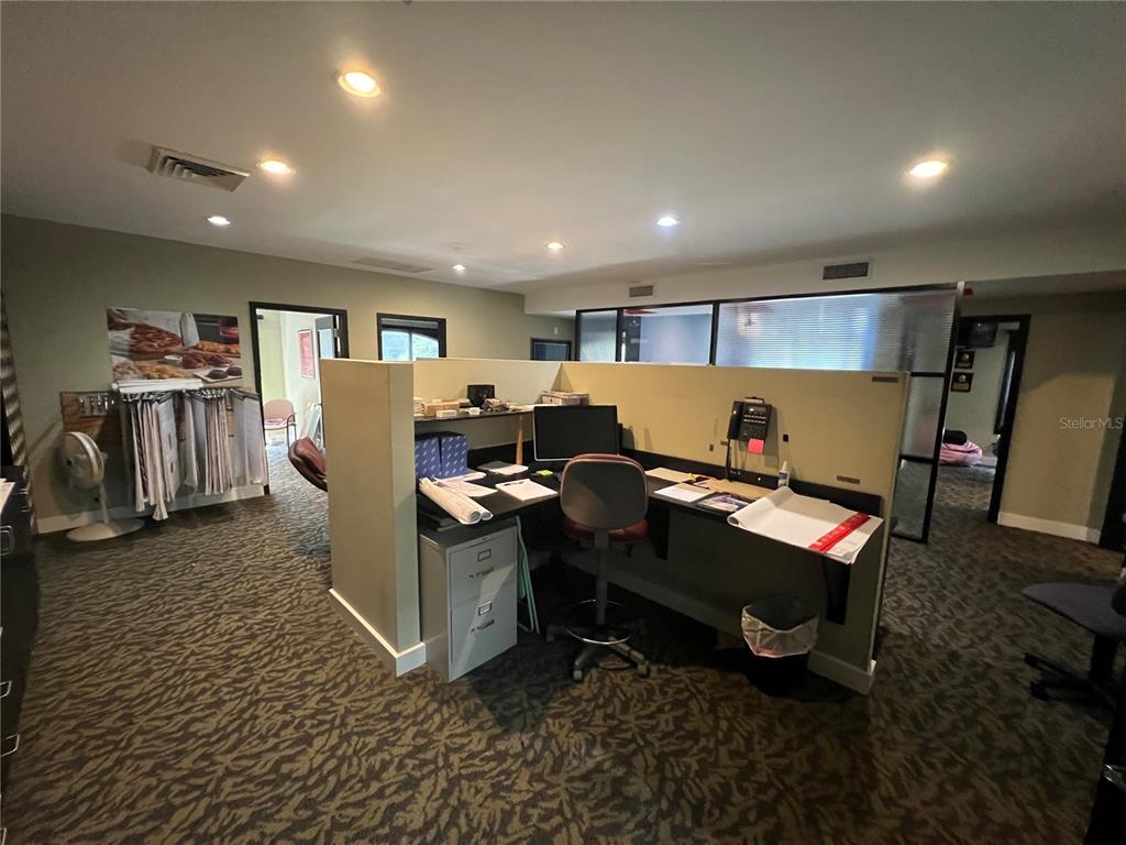 SOUTHLAND - Commercial Sale