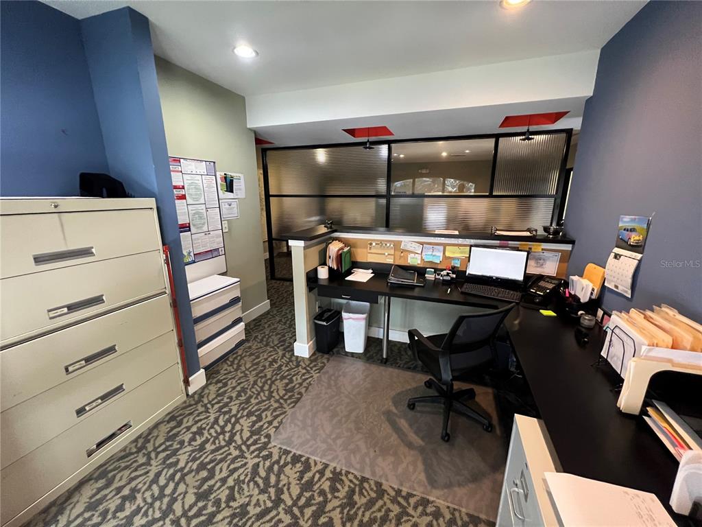 SOUTHLAND - Commercial Sale