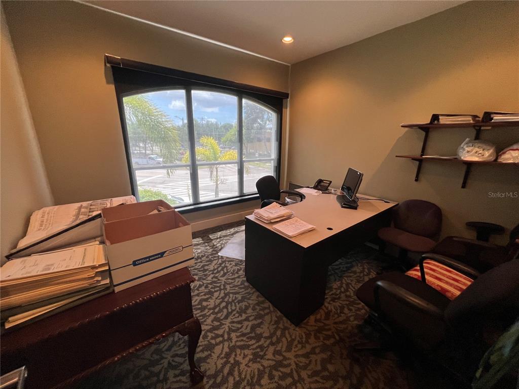 SOUTHLAND - Commercial Sale