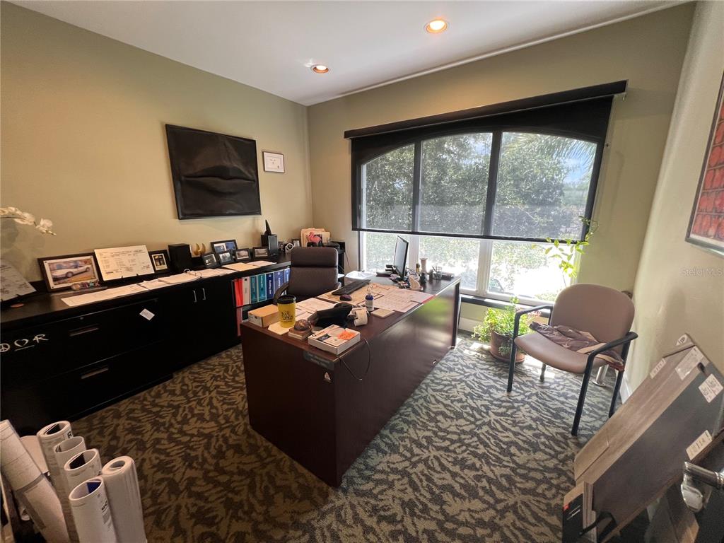 SOUTHLAND - Commercial Sale