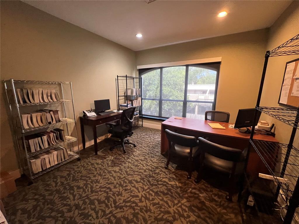 SOUTHLAND - Commercial Sale