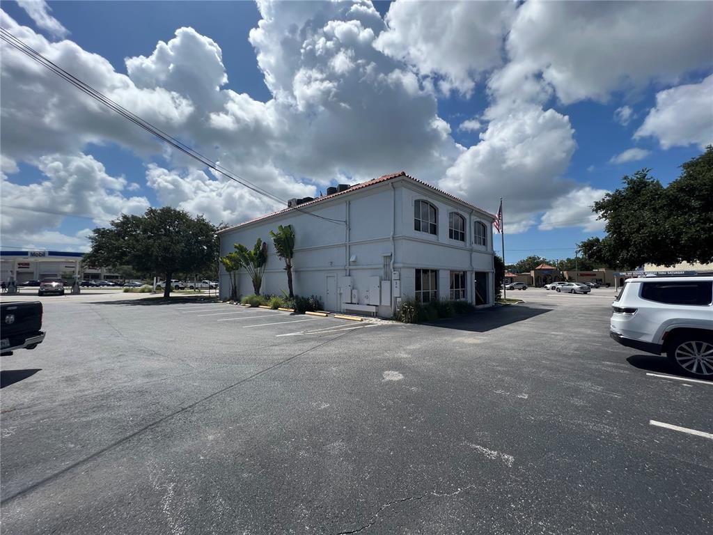 SOUTHLAND - Commercial Sale