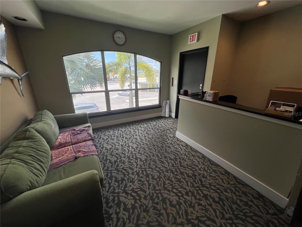 SOUTHLAND - Commercial Sale