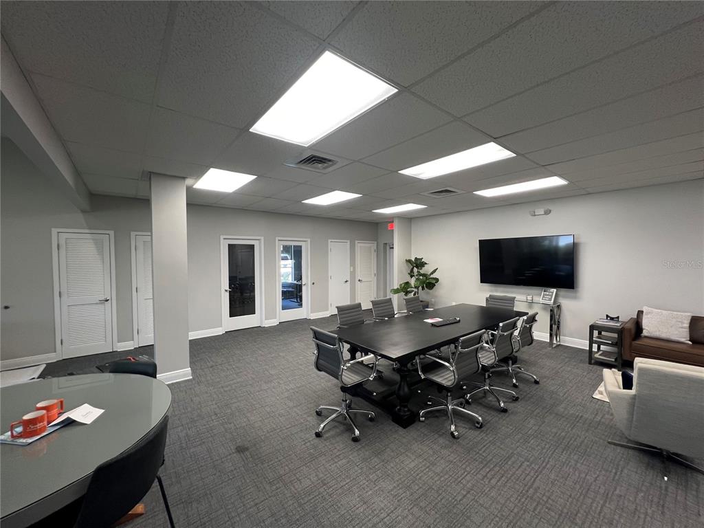 SOUTHLAND - Commercial Sale