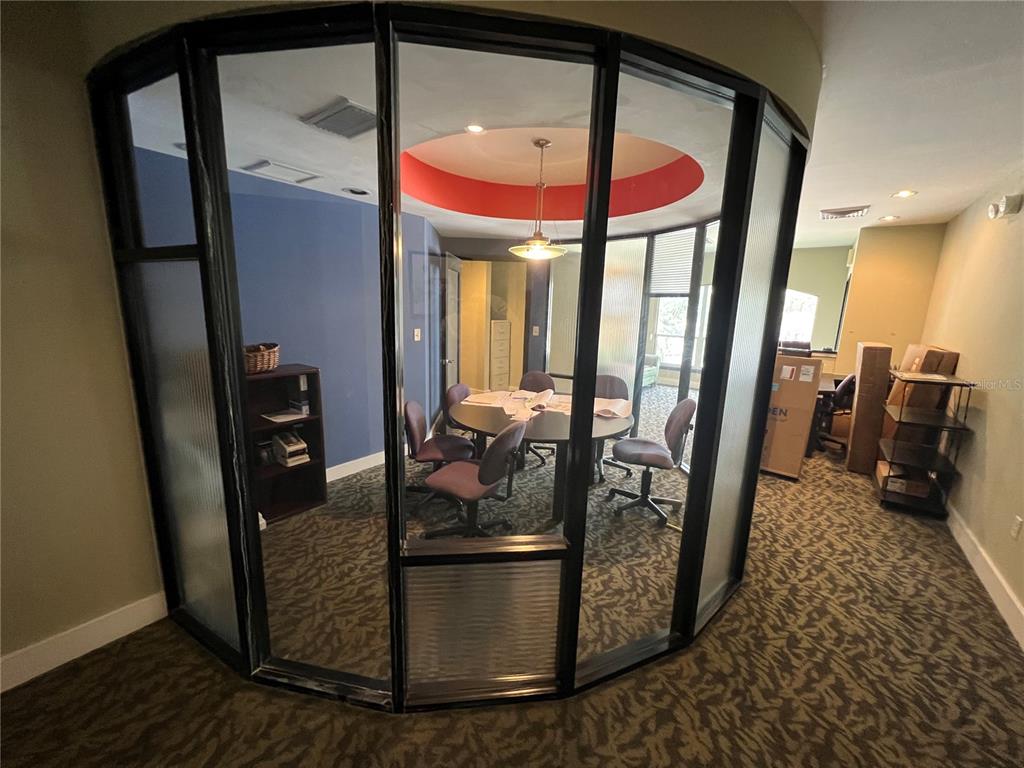 SOUTHLAND - Commercial Sale