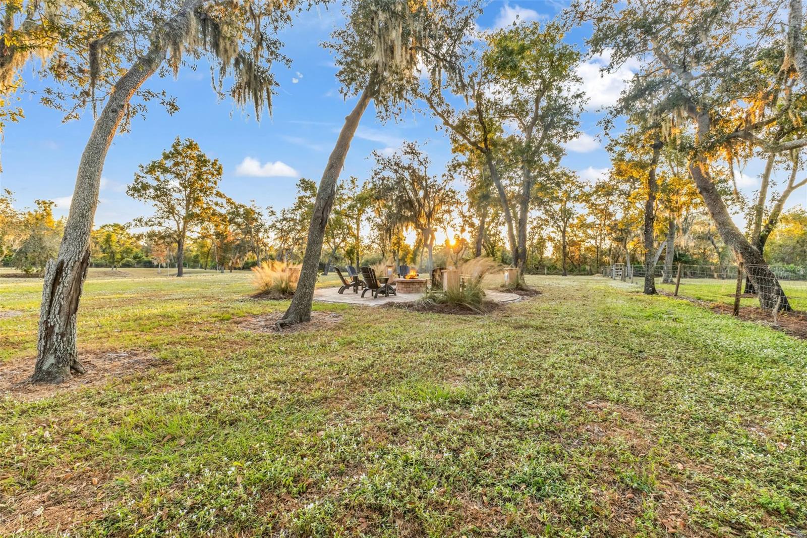 PRAIRIE CREEK WEST - Residential