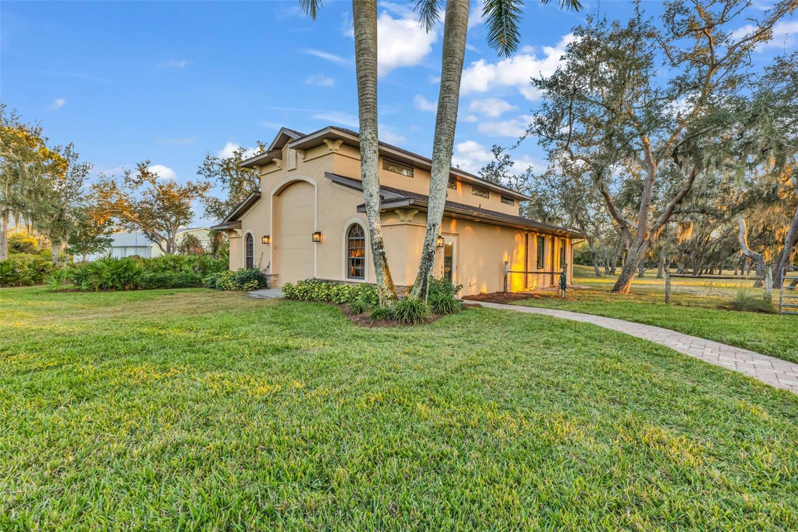 PRAIRIE CREEK WEST - Residential