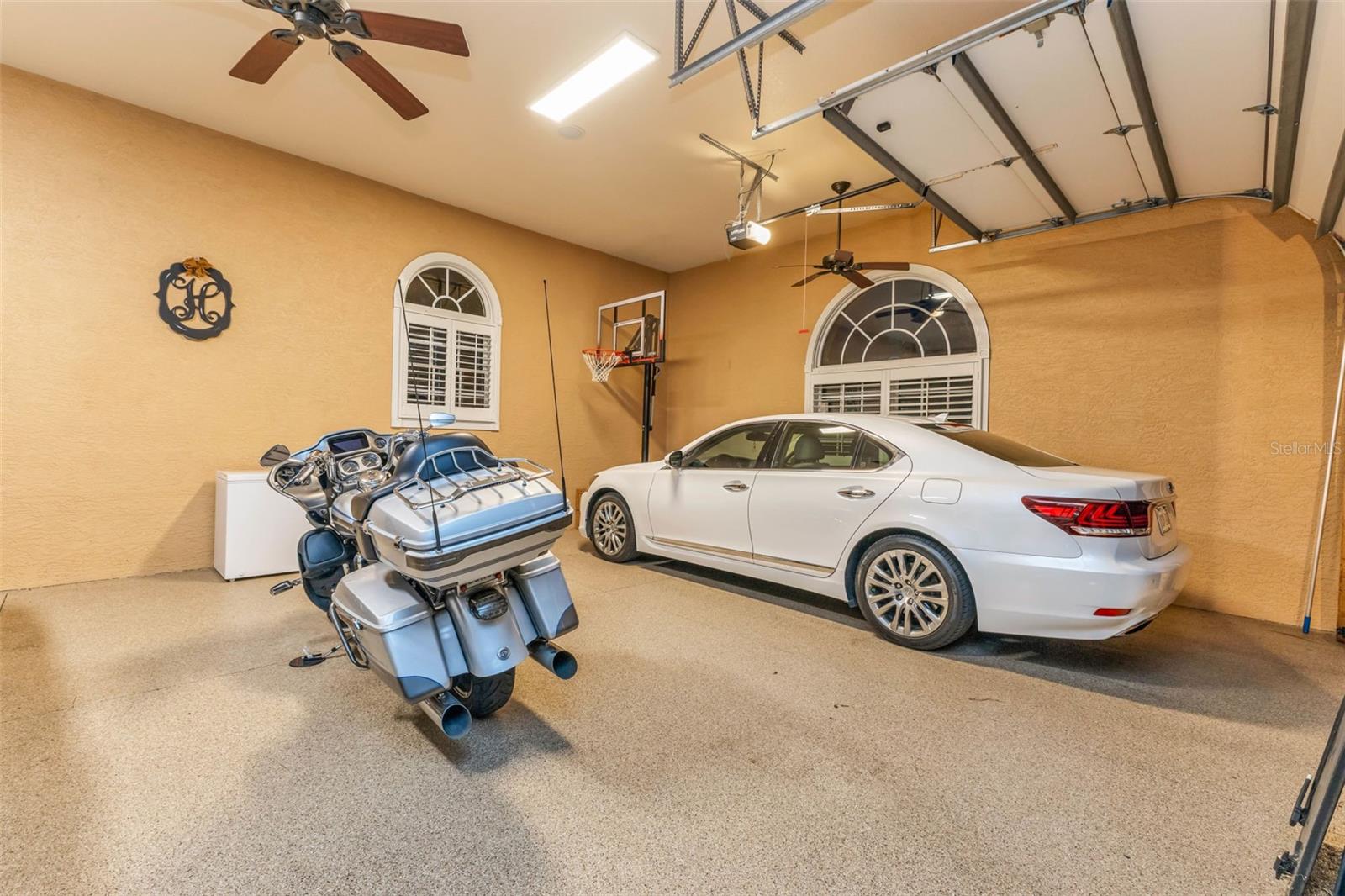 PRAIRIE CREEK WEST - Residential