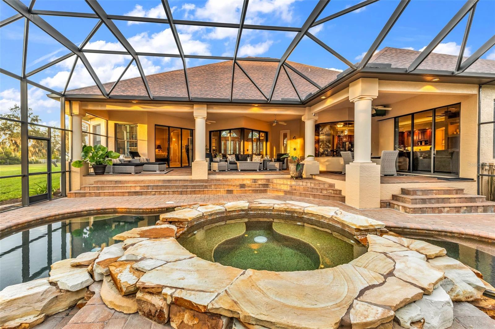 PRAIRIE CREEK WEST - Residential