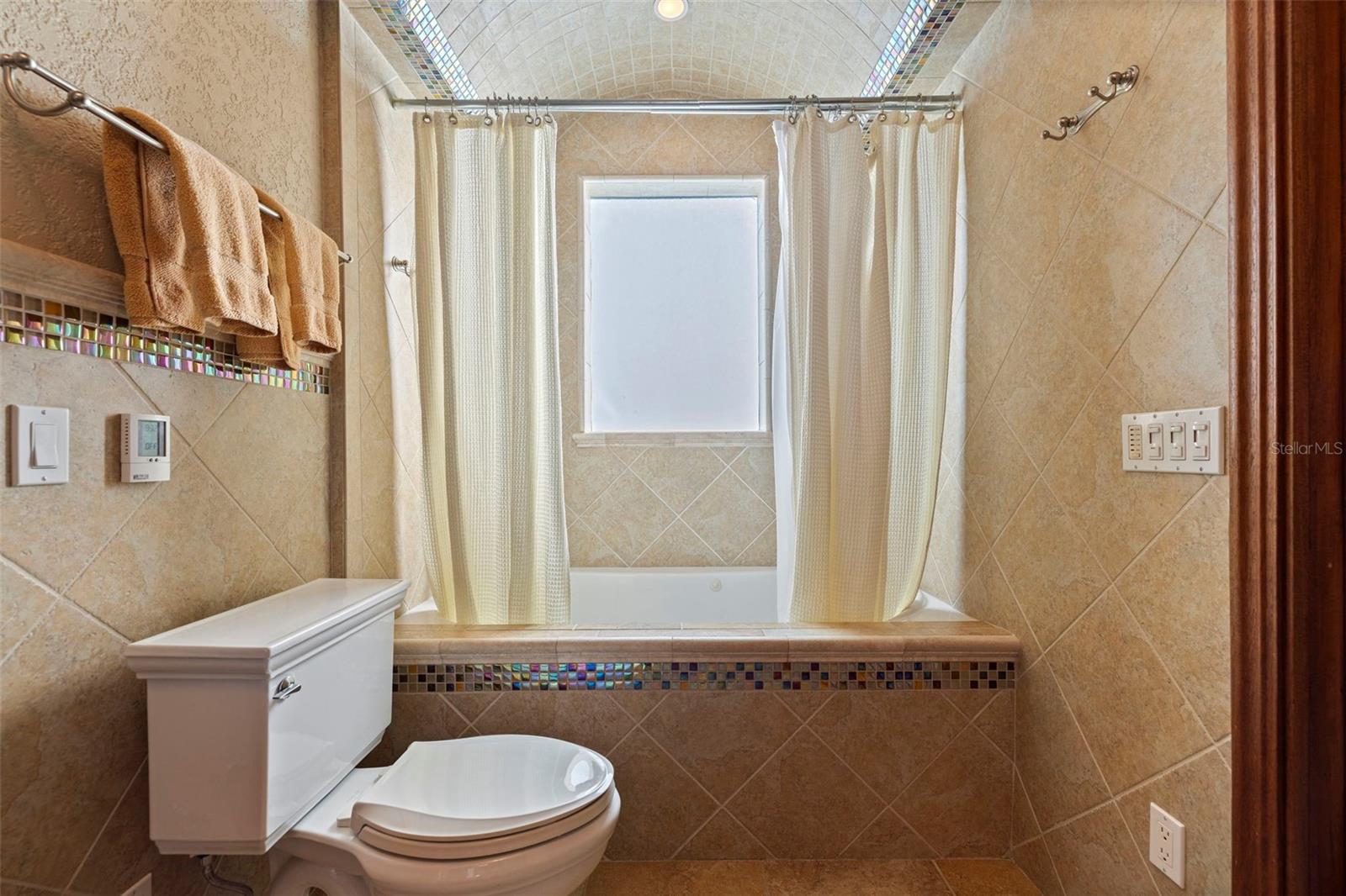 SHORE ACRES EDGEWATER SEC BLKS 17 & 18 - Residential