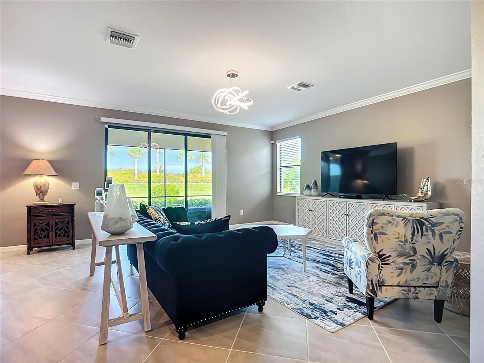 SARASOTA NATIONAL PH 13-B - Residential