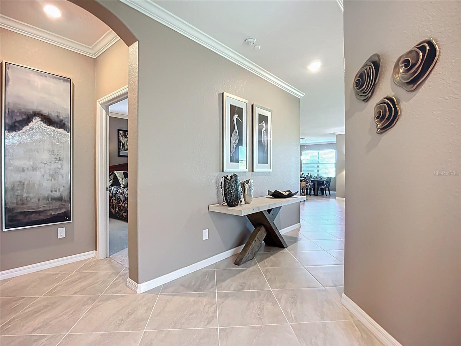SARASOTA NATIONAL PH 13-B - Residential