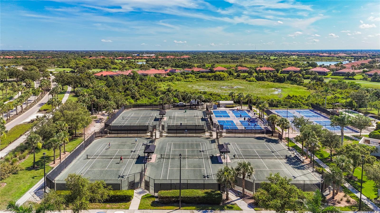 SARASOTA NATIONAL PH 13-B - Residential