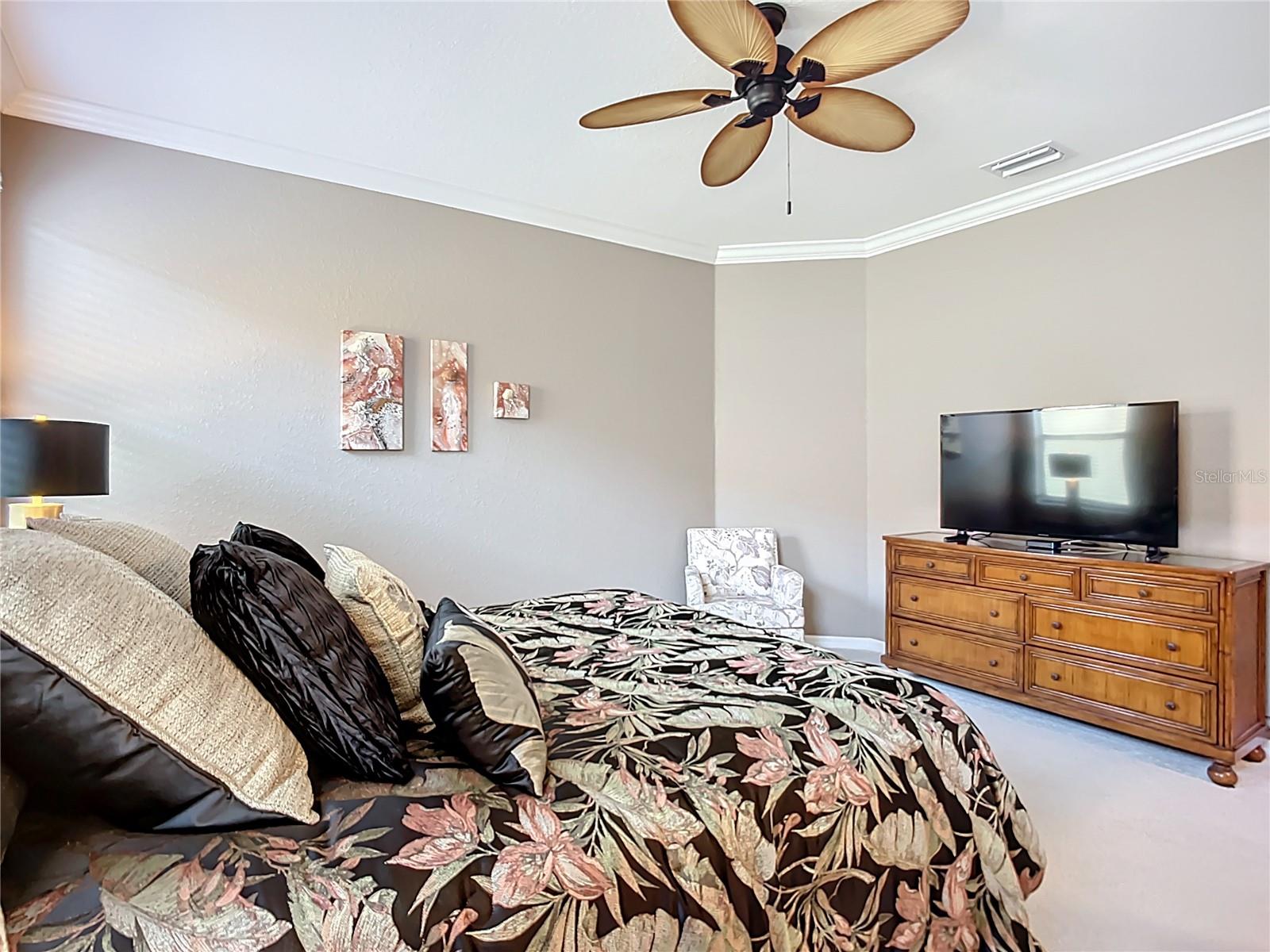 SARASOTA NATIONAL PH 13-B - Residential