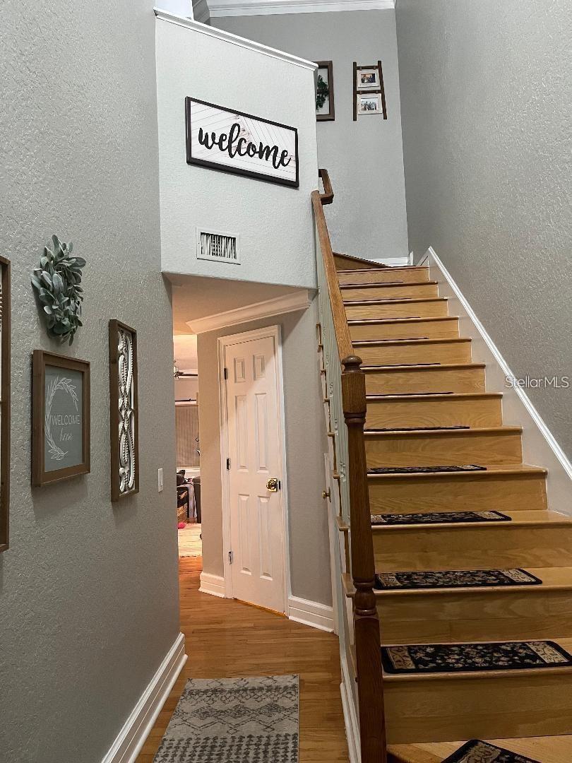 TIFFANY OAKS LAKESIDE CONDO - Residential