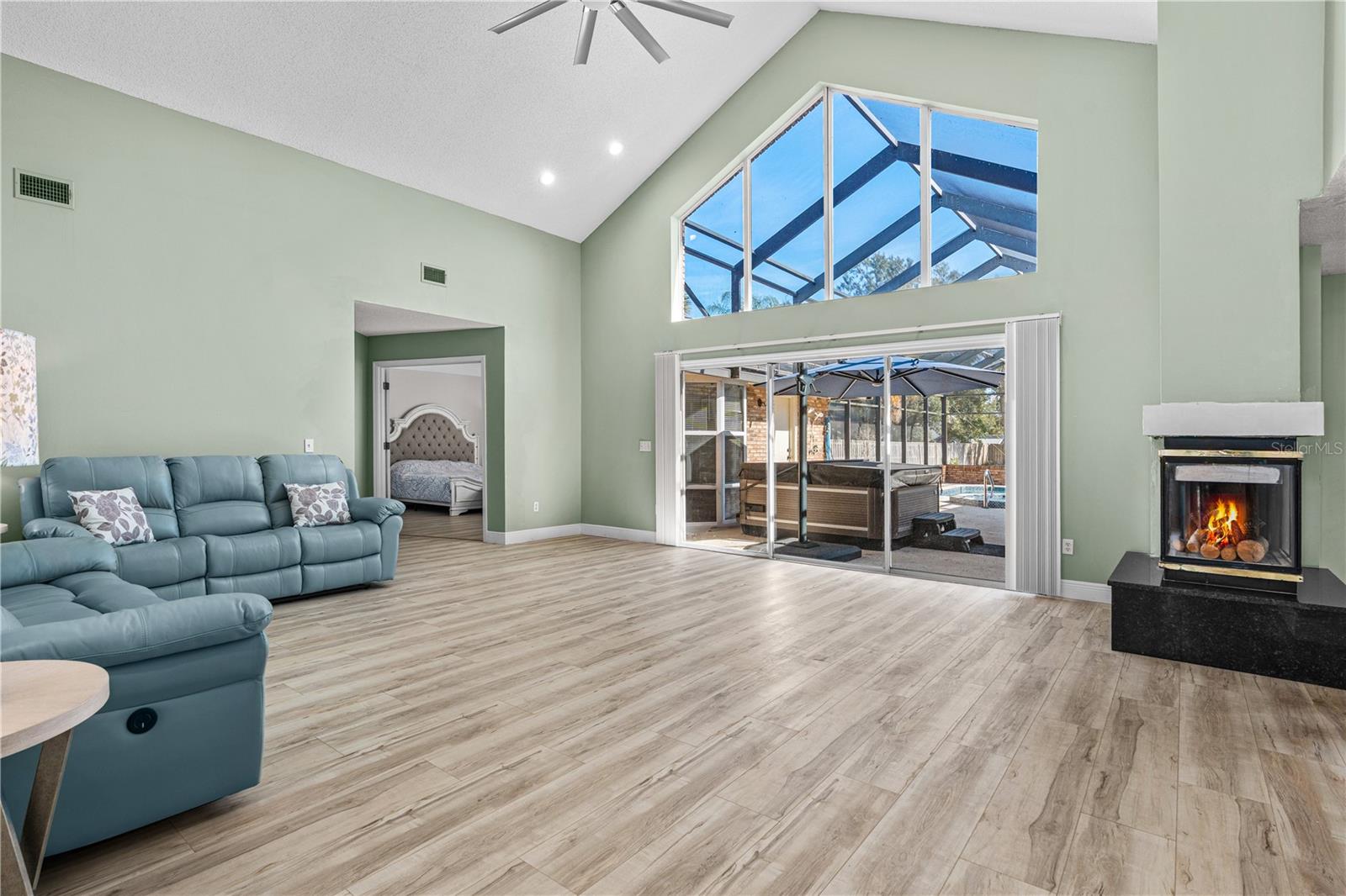 COUNTRYSIDE UNIT 02 - Residential